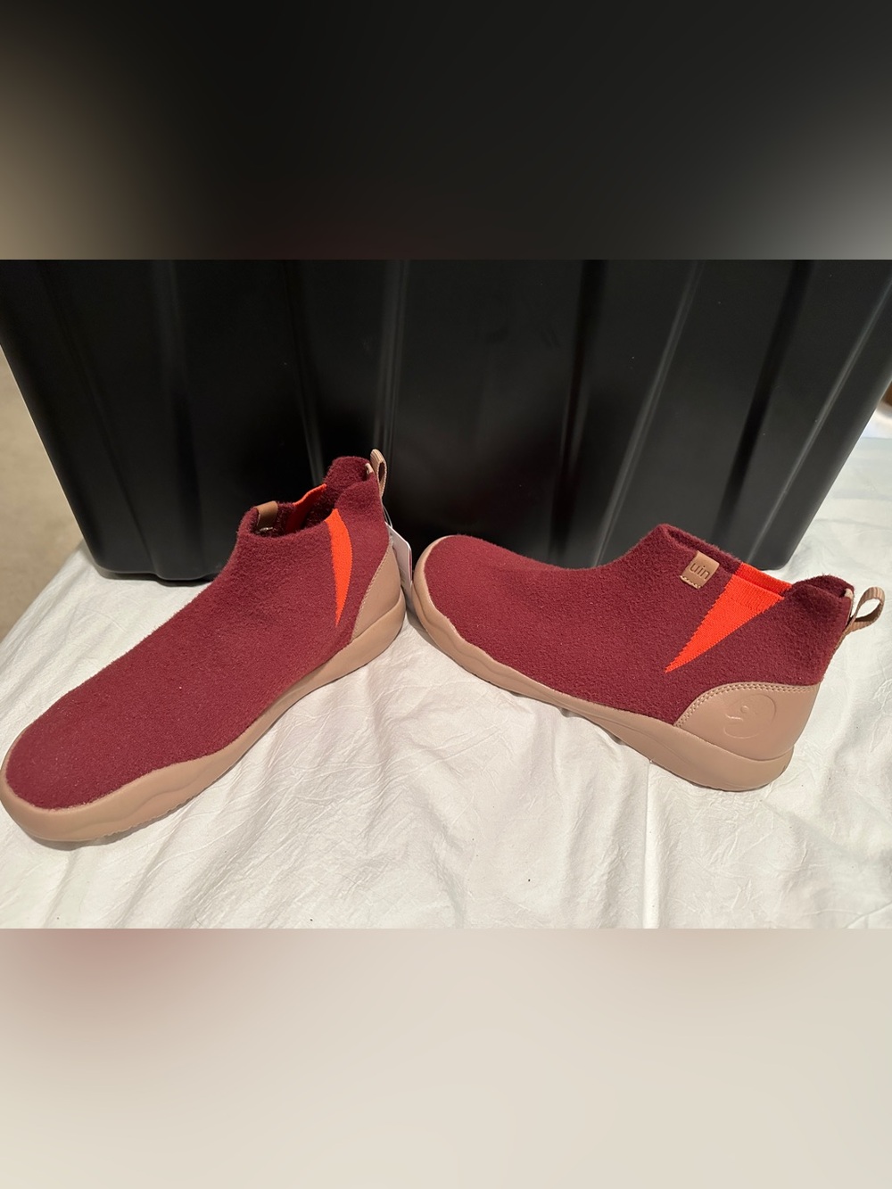 UIN Women's Art Travel Shoes-Burgundy Ankle felt Booties Orange accent Tan Sole